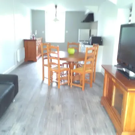 בית נופש Maison De Vacances Le Ranfort Sousceyrac